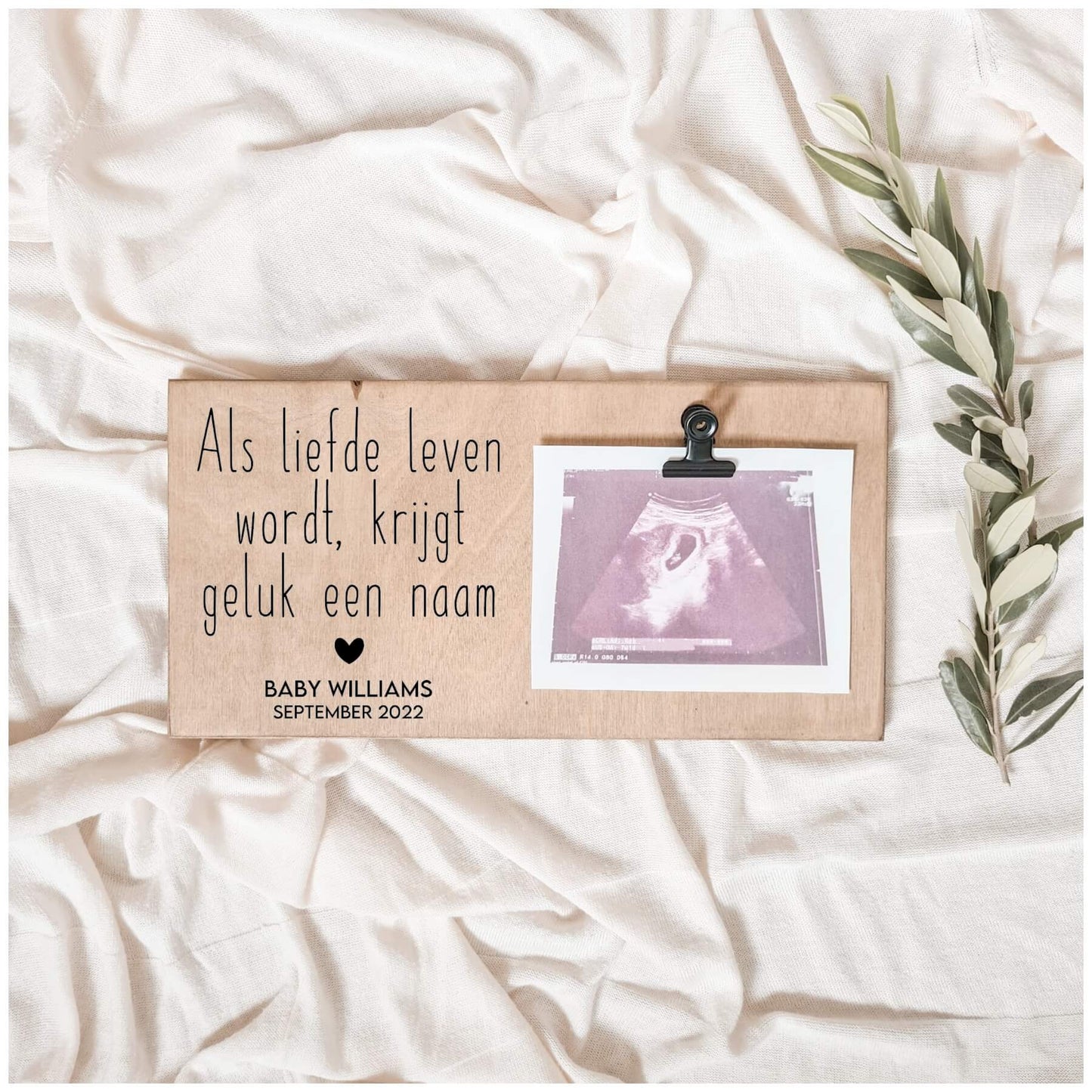 Echoplankje met de tekst als liefde leven wordt krijgt geluk een naam in de kleur zwart