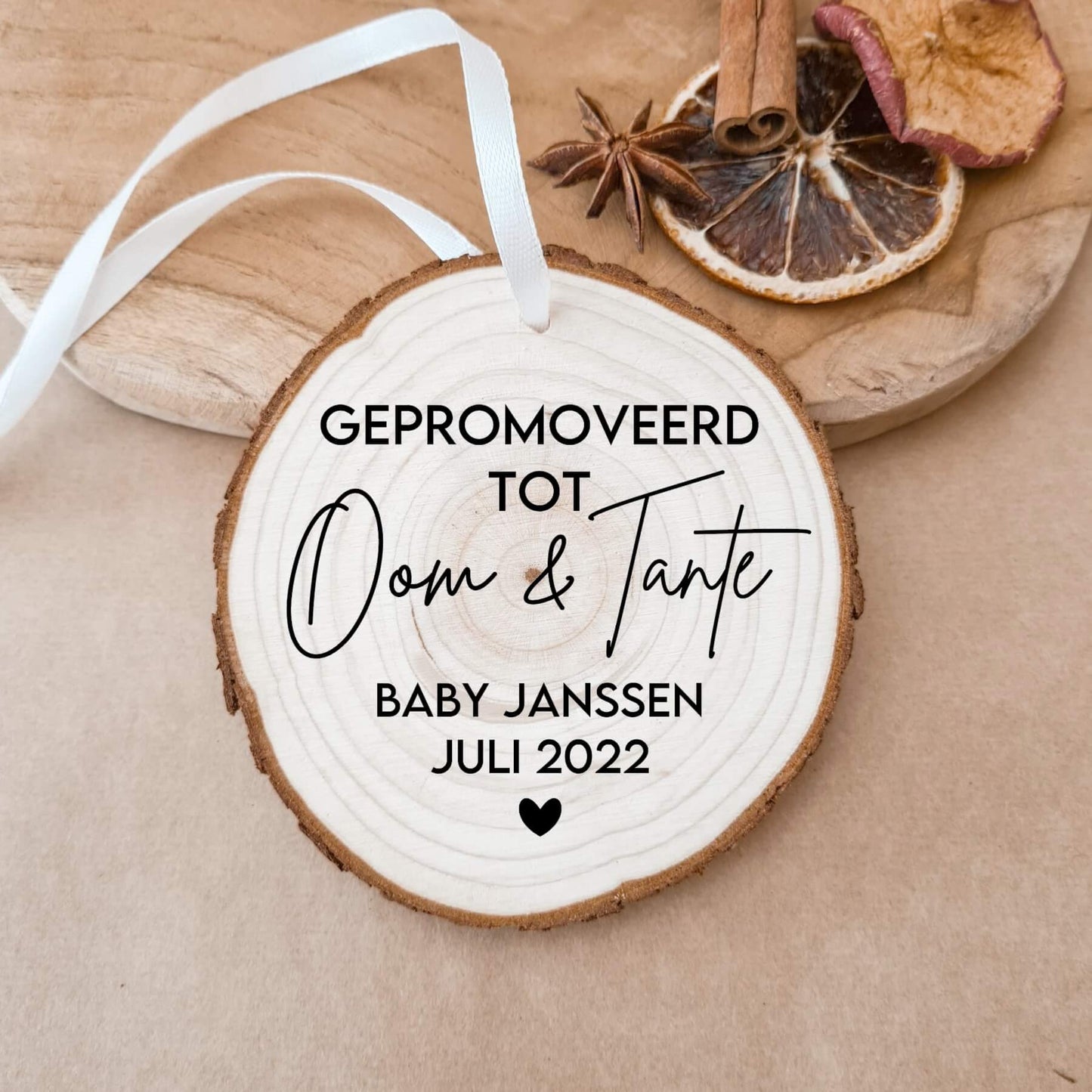 houten kerstbal zwangerschapsaankondiging gepromoveerd tot oom & tante